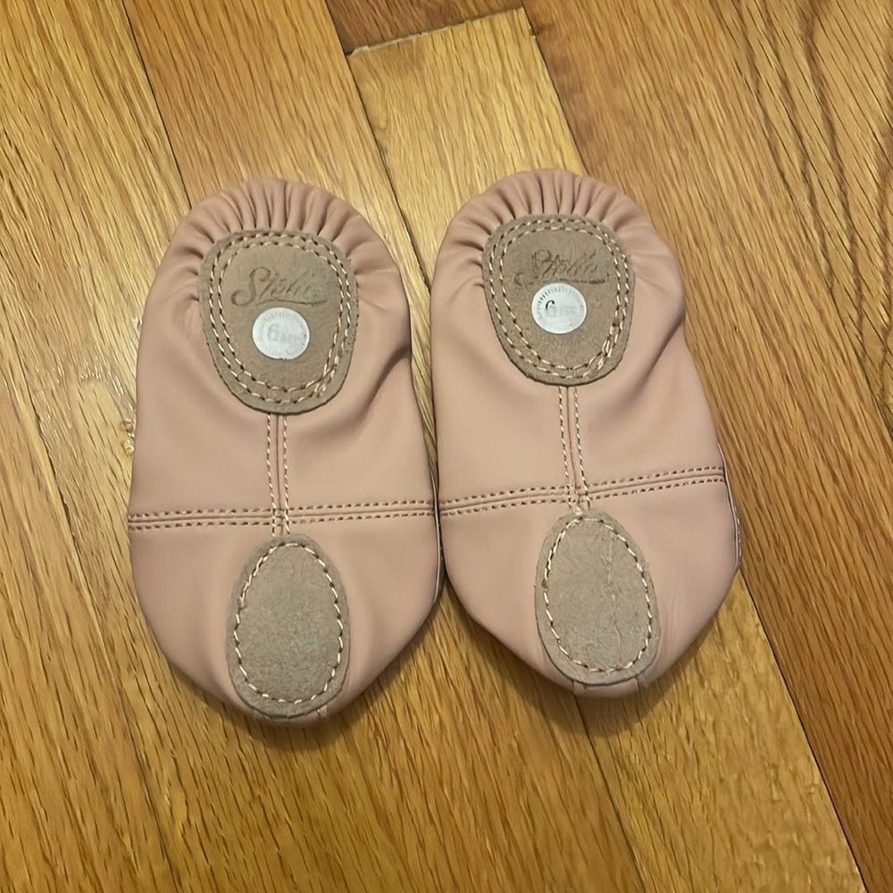 Toddler ballet shoes